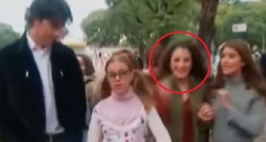 Thelma Fardin en nicaragua y la reaccion de celos por Darthes 