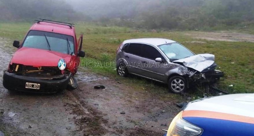 Colisi&oacute;n de dos veh&iacute;culos en el Totoral