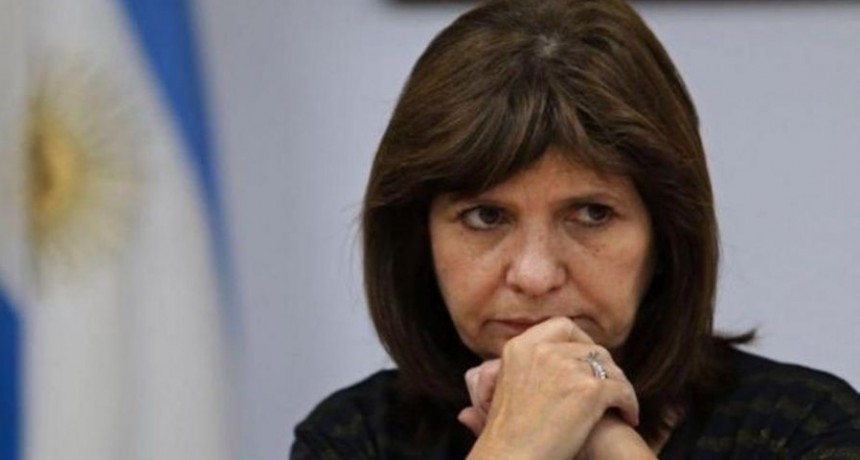 Bullrich desaf&iacute;a al Congreso por el decreto de Macri: 