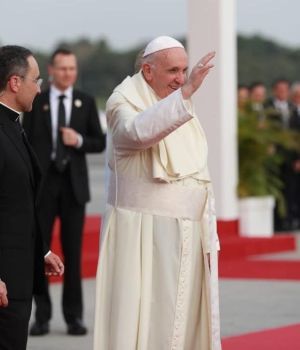 Francisco lleg&oacute; a Panam&aacute; para hablarle a los j&oacute;venes