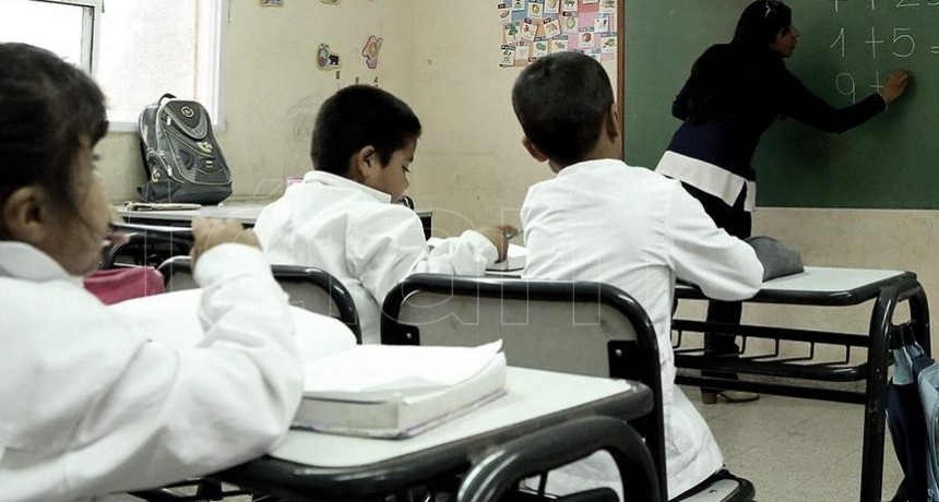 Trotta dice que la paritaria docente podría convocarse a mediados de enero