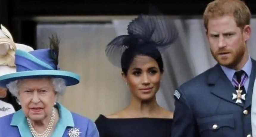 La reunión secreta que convocó la reina Isabel II para definir el futuro de Harry y Meghan