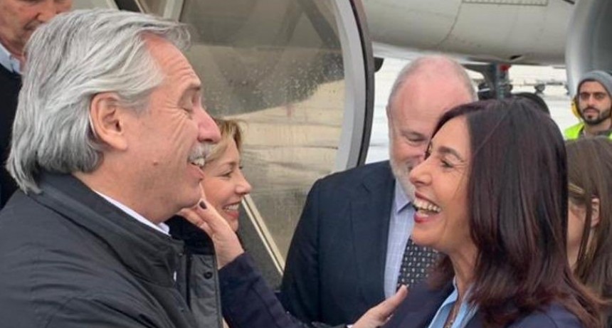 No lo registra: Escribió el Nombre de Fernández en su mano para no olvidarse 