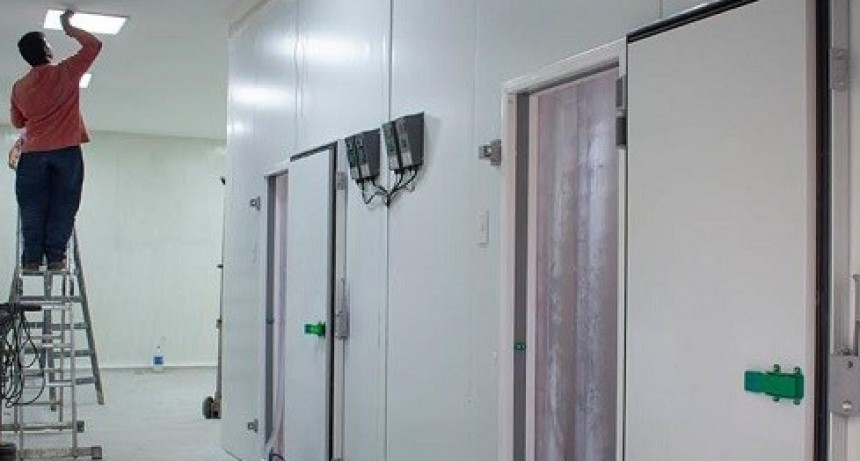 Construyen  sala para depósito refrigerado de vacunas