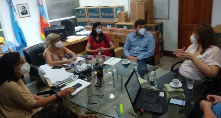 Implementarán un sistema de registro para la vacunación de personas menores de 60 años