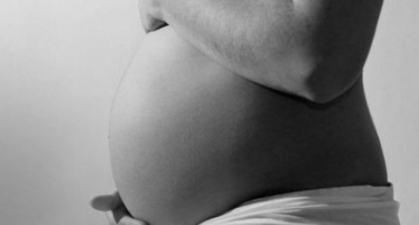 Muri&oacute; una embarazada atacada por su marido