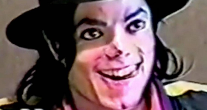 Esc&aacute;ndalo: sale a la luz un video del primer interrogatorio a Michael Jackson por abuso sexual