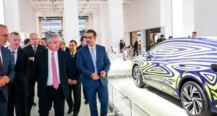 Fernández visitó Volkswagen  la empresa ratificó inversiones por 800 millones de dólares