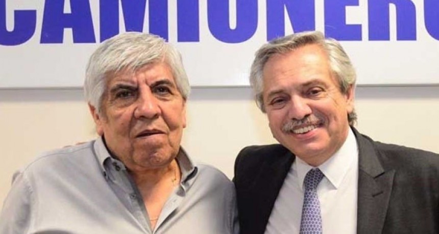 Alberto Fernández recibió a Hugo Moyano: hablaron de paritarias y deuda