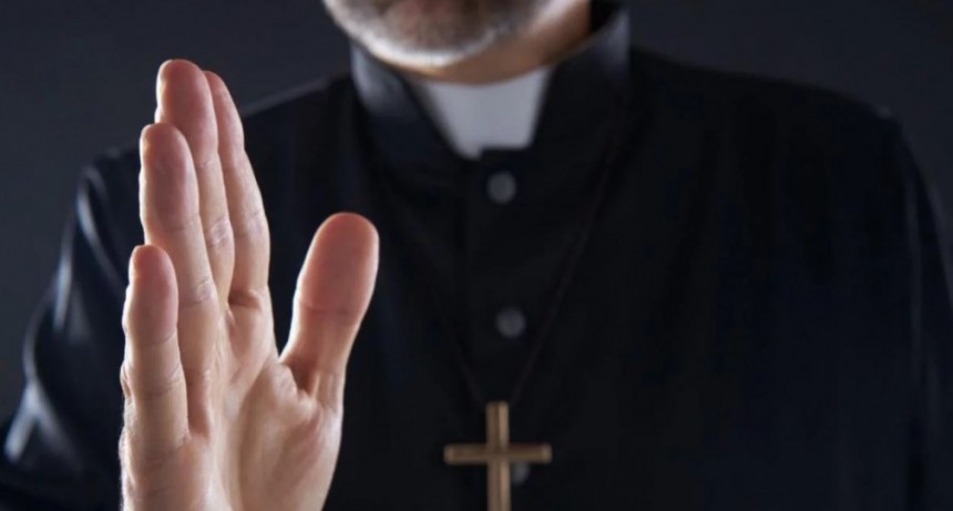 El amor no tiene edad, aseguró un sacerdote pedófilo que tuvo un hijo con una menor de 14 años