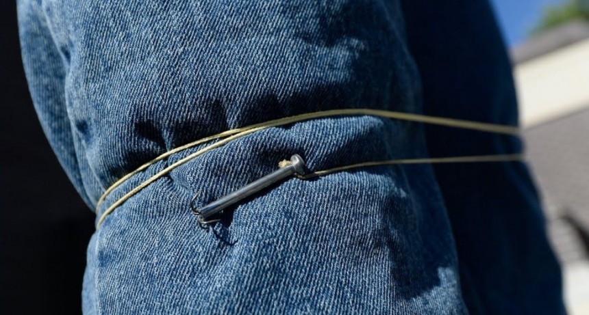 Adiós a las pistolas taser: Ahora la policía analiza utilizar boleadoras