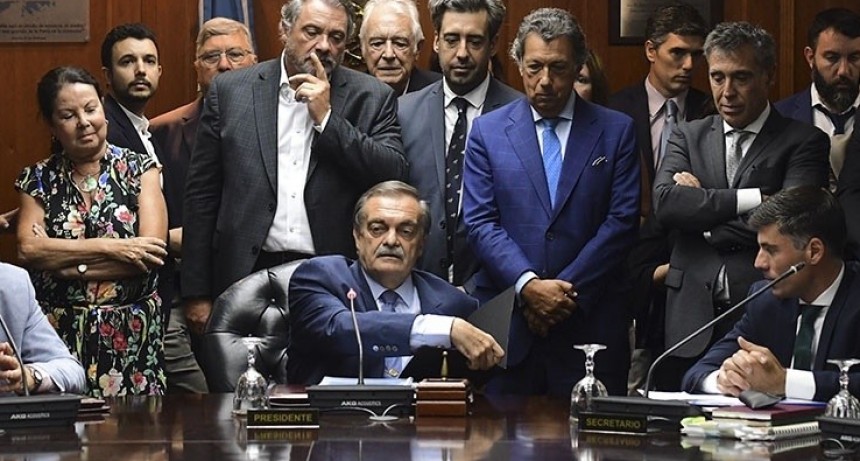 El titular del Consejo de la Magistratura también alertó sobre renuncias de jueces