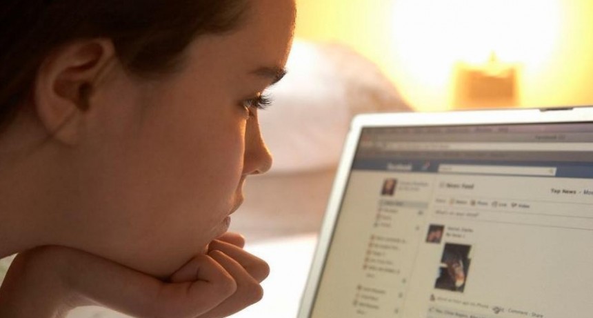 Los peligros de exponer a los hijos en las redes sociales