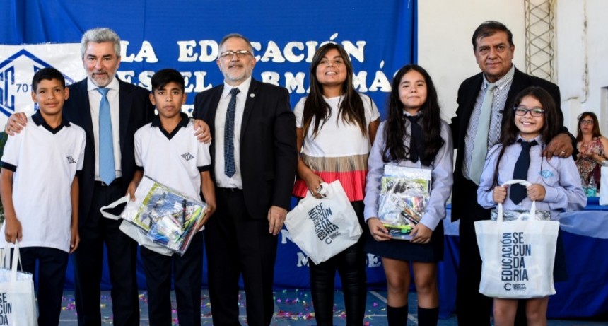 Con dispar acatamiento a la medida de fuerza, Educación dio inicio el ciclo lectivo 2019