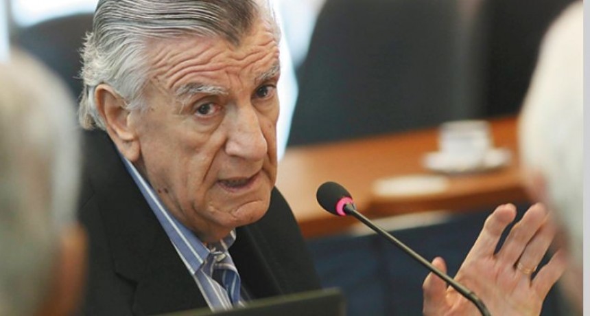 Gioja pide declarar la emergencia laboral para prohibir despidos y suspensiones