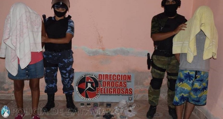 Desbaratan punto de venta de drogas en la Capital