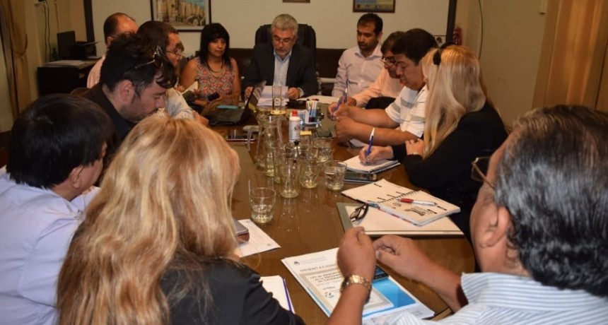 Sin acuerdo en las paritarias docentes,este jueves próxima reunión