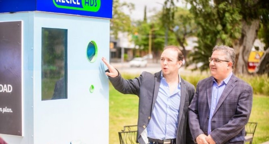 “ReciclAds” lanzó su primera recicladora en la Alameda