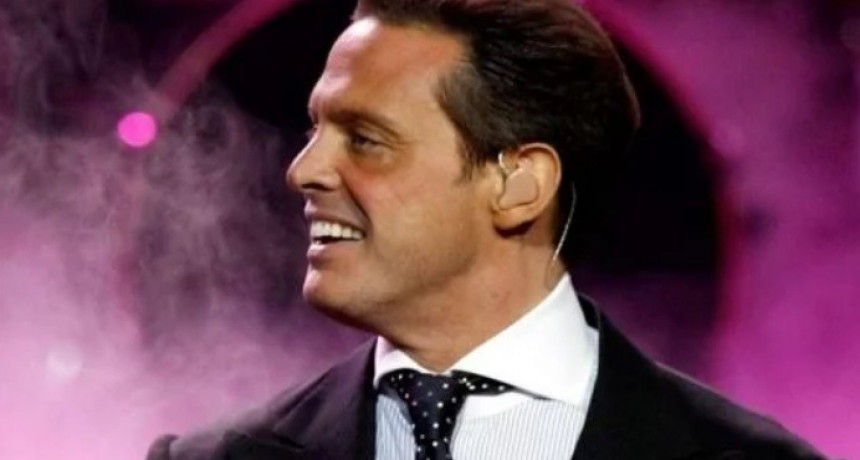 El video del momento en el que Luis Miguel le pegó a un sonidista en pleno recital