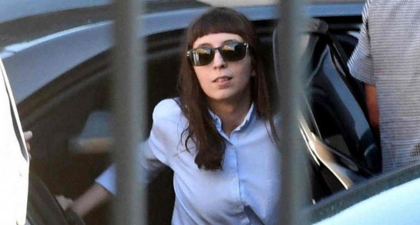 El fiscal solicita que Florencia Kirchner presente su historia clínica completa