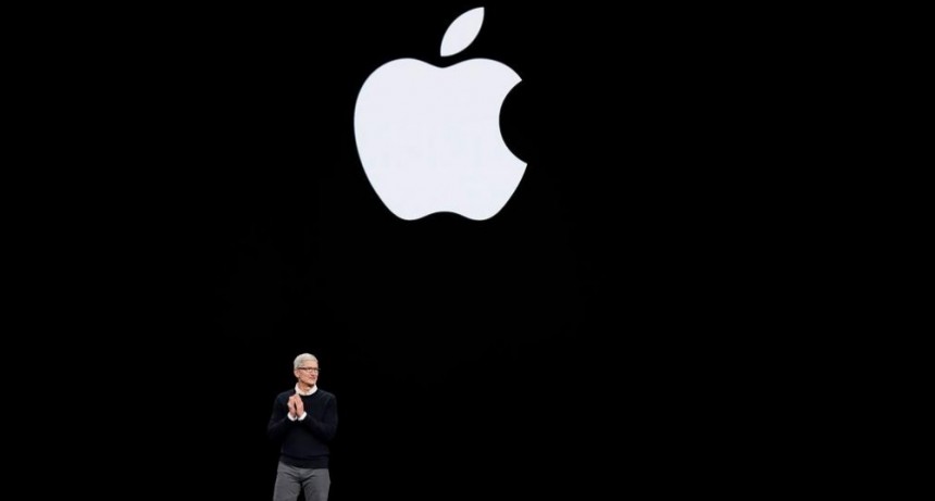Lanzamiento de Apple. Presentó su propia tarjeta de crédito sin comisiones