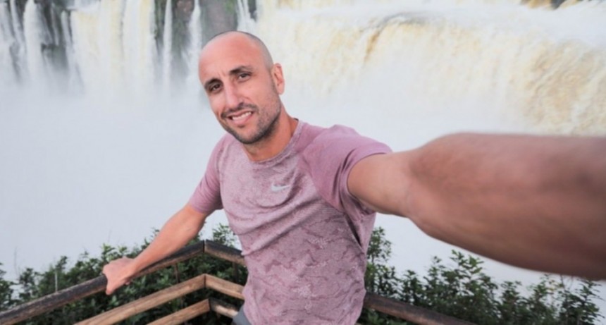 Con un dron, Manu Ginobili le dejó un mensaje a sus seguidores y los invitó a conocer las Cataratas del Iguazú