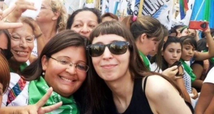 Florencia Kirchner deberá volver al país el 4 de abril