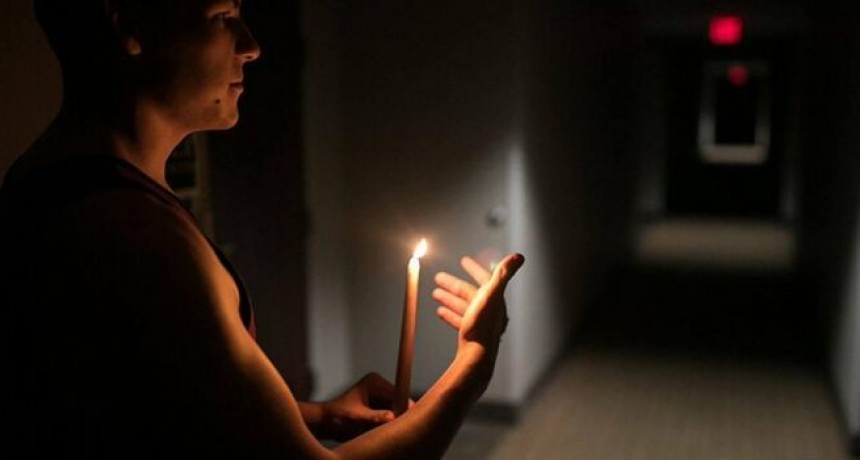 Convocan a un apagón contra el tarifazo de energía eléctrica en Recreo