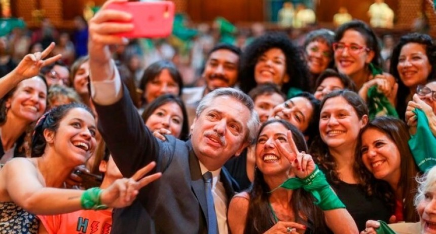  Alberto Fernández enviará un proyecto de ley para legalizar el aborto