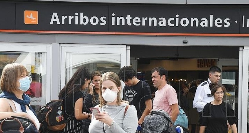 Coronavirus: por decreto, amplían la emergencia sanitaria por un año