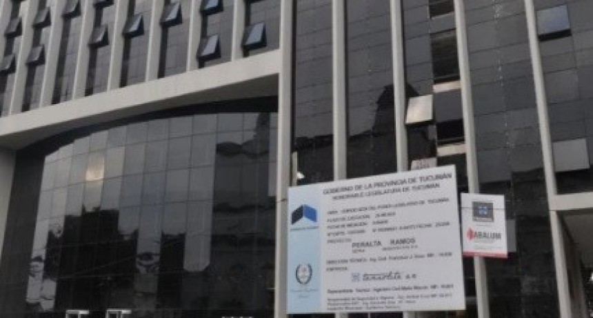 La Legislatura tucumana, en cuarentena al confirmarse que Bussi tiene coronavirus cuando lo había negado