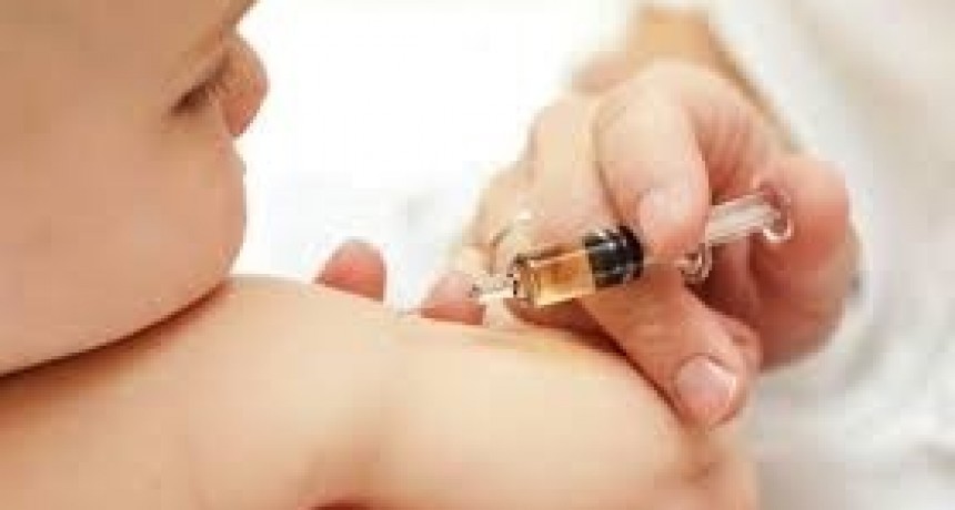 Vacunatorio Central con horario y personal reducido en la capital