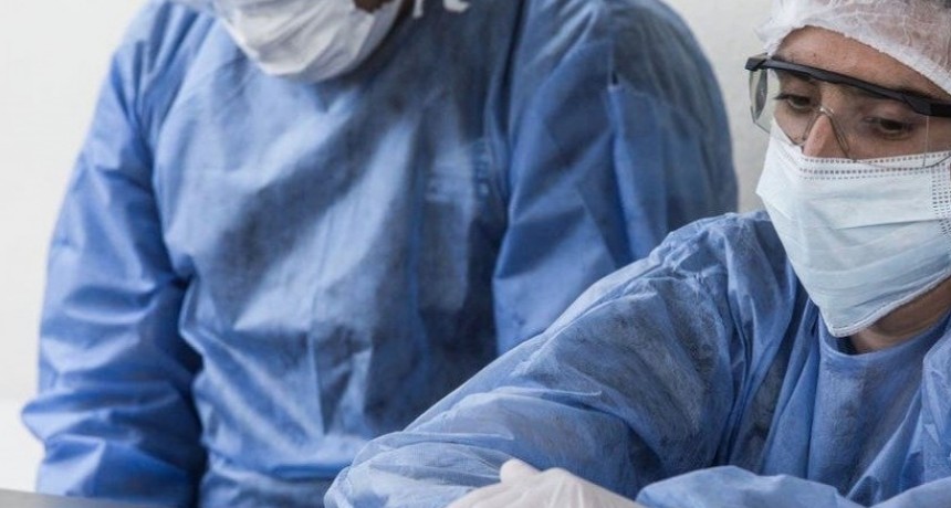 Cuatro nuevas muertes  por COVID-19 y 589 infectados