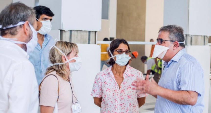 Jalil actualizó en 13 la cifra de casos sospechosos de COVID-19