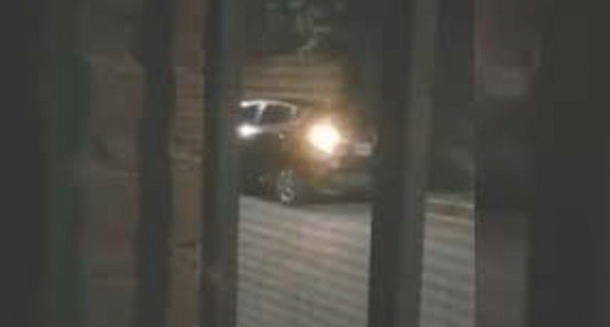 Se investigan a dos policías que habrían infringido la cuarentena