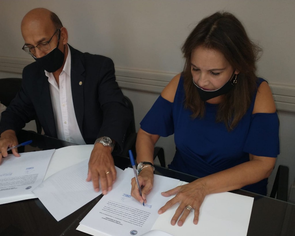 Tecnología y Humanidades firman convenio de cooperación