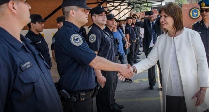 El Gobierno creó una oficina para defender los derechos humanos de los policías