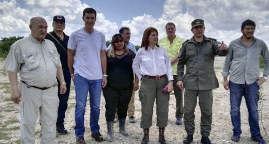 Atacaron con piedras el auto que trasladaba a Patricia Bullrich y Juan Manuel Urtubey en Salta
