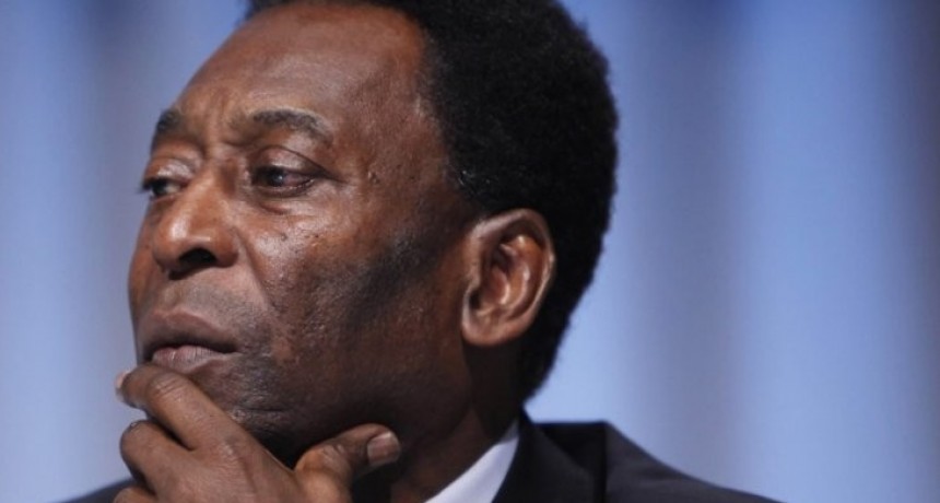 Internaron de urgencia a Pelé tras participar de un evento en París