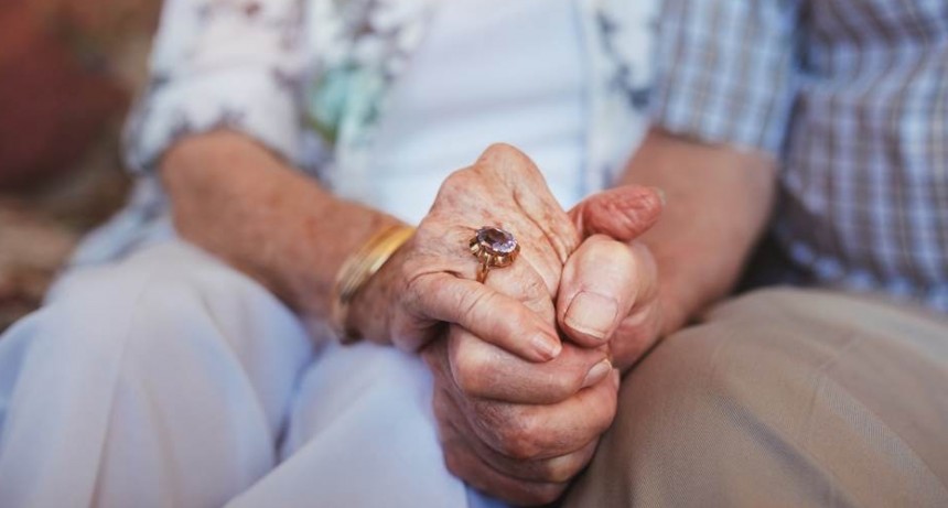 Ponen nuevos requisitos para acceder a la Pensión Universal al Adulto Mayor