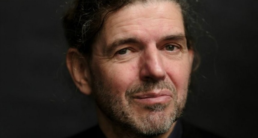 Un sacerdote holandés reveló que es homosexual durante la misa