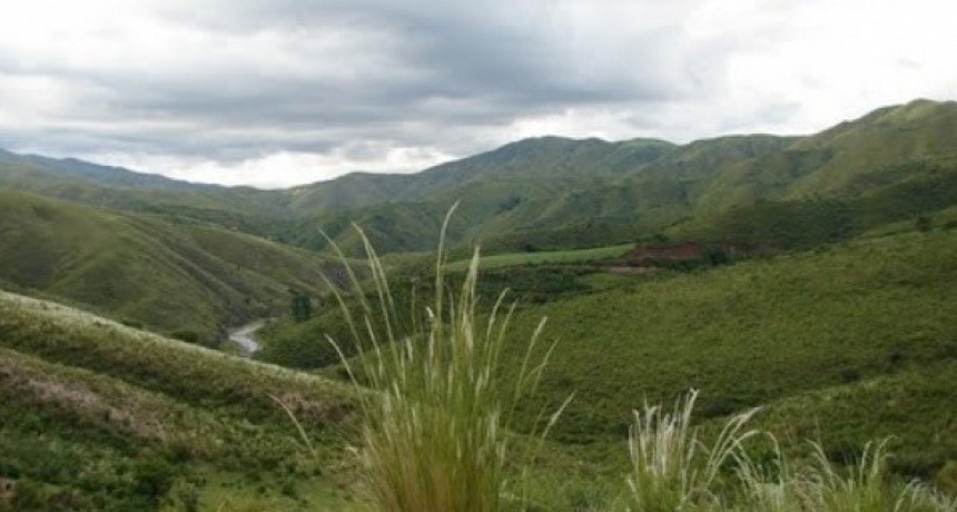 Iniciaron un operativo para rescatar a dos personas en Ambato