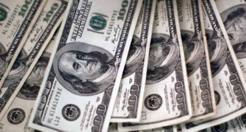 Luego del anuncio del BCRA, el dólar se calma y retrocede