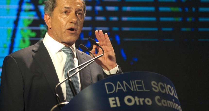 Scioli ya arrancó la campaña: 