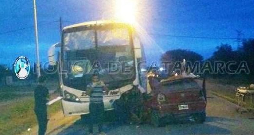 Declararon tres días de duelo en Recreo por la muerte de los adolescentes