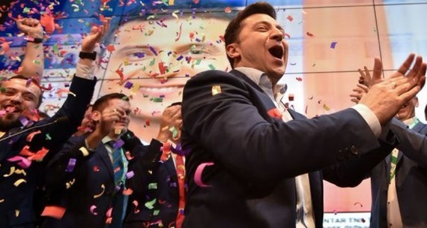 La presidencia de Ucrania quedó en manos de un comediante: 