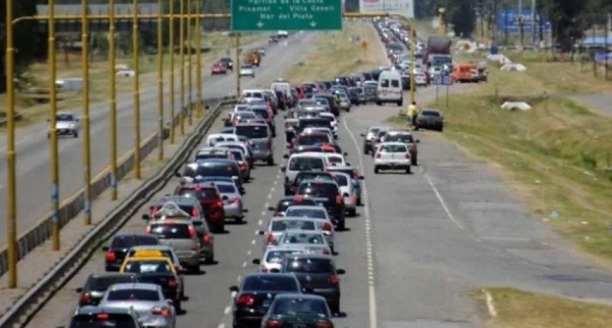 El feriado de Semana Santa con muchos turistas pero con poco gasto, según un informe de Came