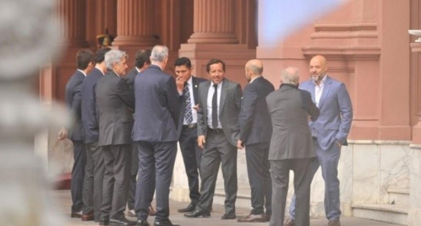 ¿Quiénes son los empresarios que le prometieron a Macri cumplir el acuerdo de precios?