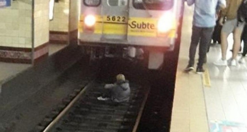 TRISTEZA: Jubilada intentó suicidarse en el subte porque la plata no le alcanza