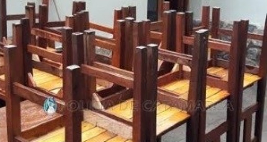 Recuperan sillas y mesas de algarrobo robadas en un resto bar